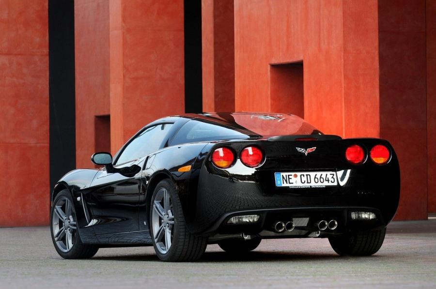  Chevrolet Corvette Coupe Competition Edition 2008 года  (фото 29 из 54)